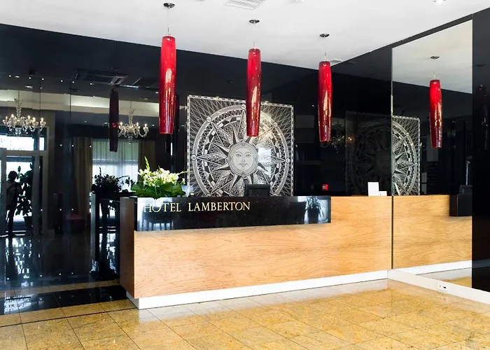 Hotel Lamberton